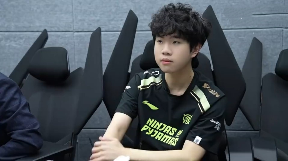 带领团队两年，执教一年！MSI亚军 + S14亚军，你如何评价Bigwei的执教水平？